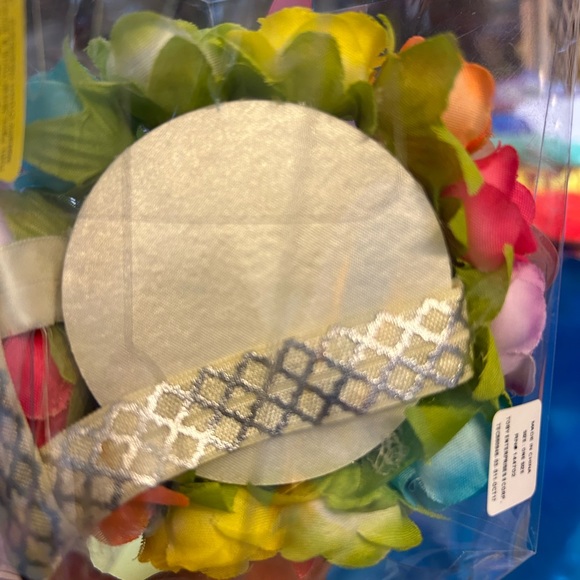 Toby Crown for Newborn 1st Birthday Photoshoot - Picture 5 of 7